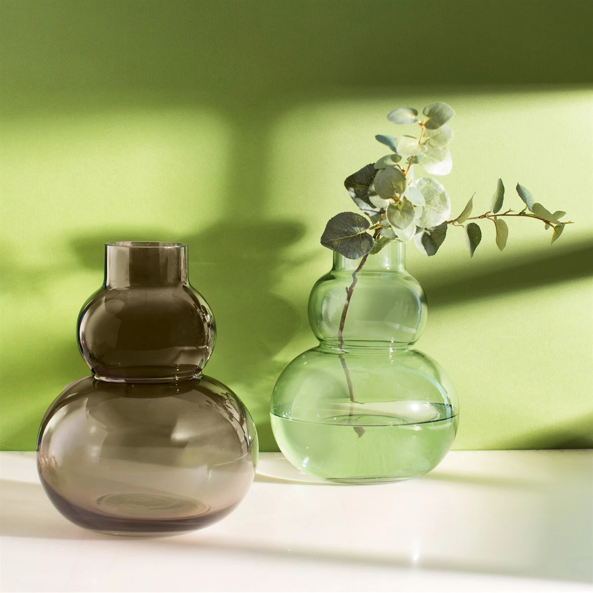 Glass Pebble Vase Grey Smoke - Image 3